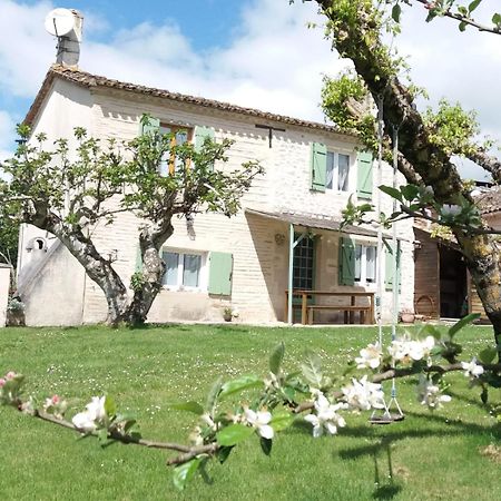 Gite Des Gravets Sigalens Экстерьер фото
