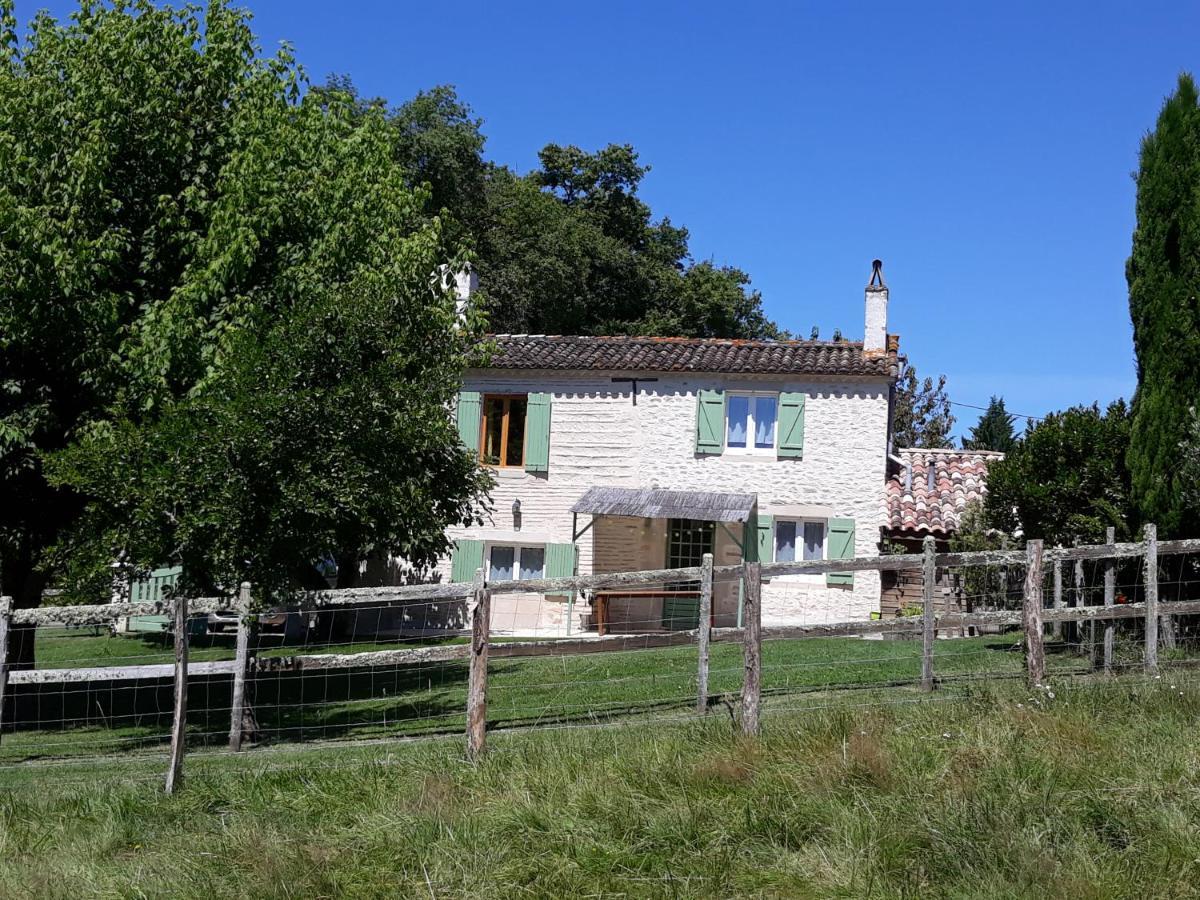 Gite Des Gravets Sigalens Экстерьер фото